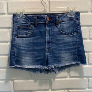 American Eagle Super High-Rise Shortie Size 6